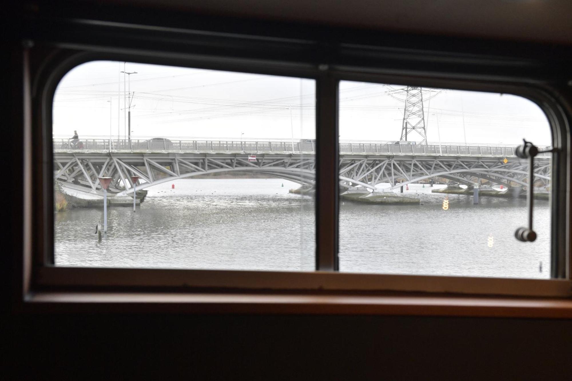 מלון אמסטרדם Euphrate Houseboat מראה חיצוני תמונה