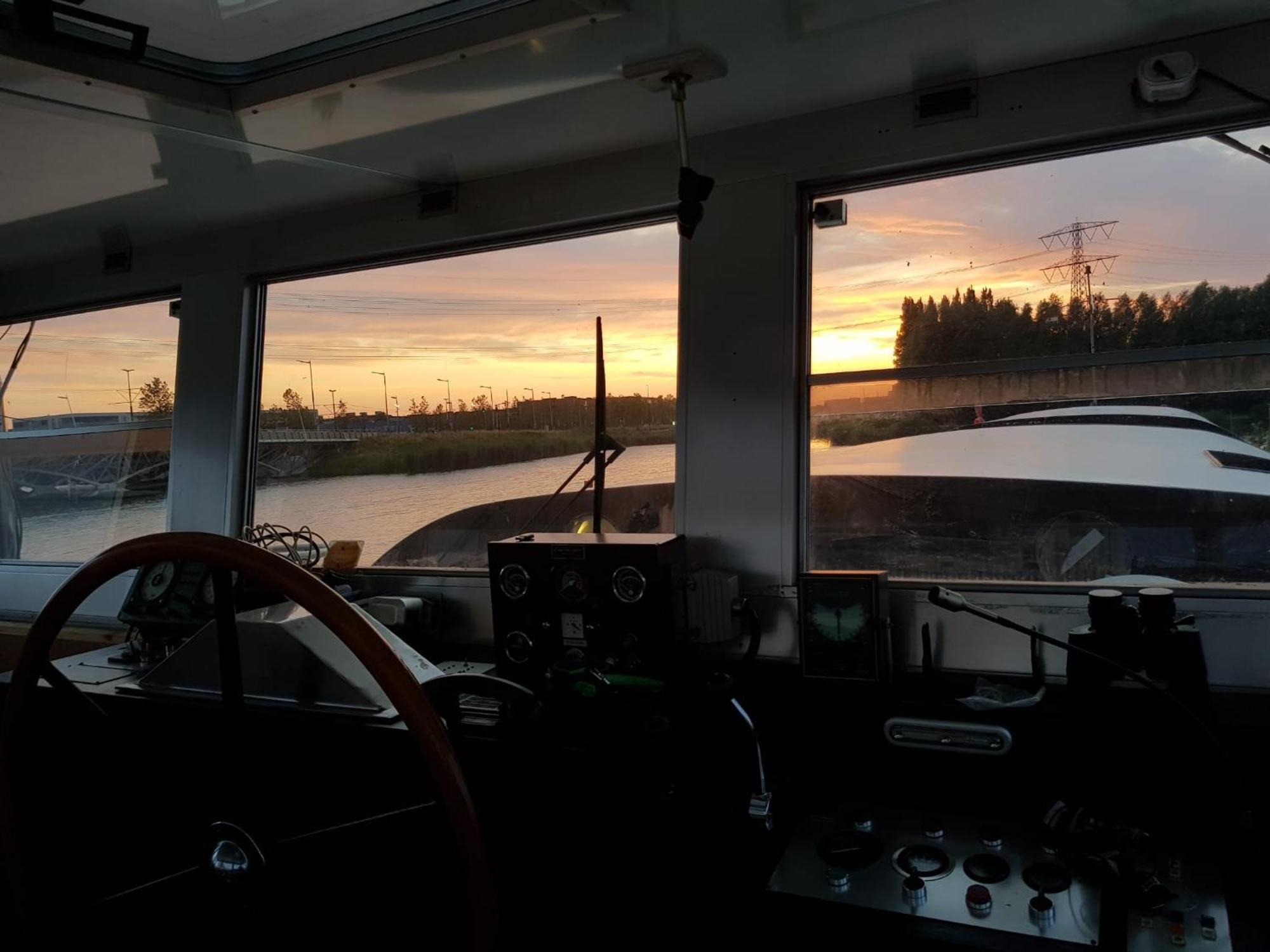 מלון אמסטרדם Euphrate Houseboat מראה חיצוני תמונה